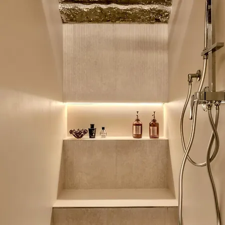 Colosseum 1 Min Design With Private Courtyard Apartamento *