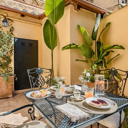 Apartment Colosseum 1 Min Design With Private Courtyard *