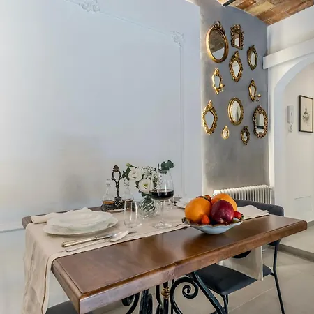 Colosseum 1 Min Design With Private Courtyard Apartamento *