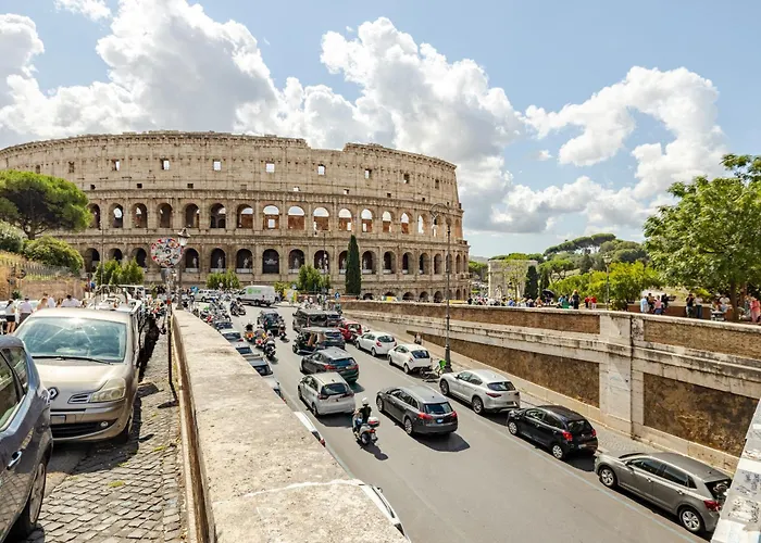 Colosseum 1 Min Design With Private Courtyard Apartment *